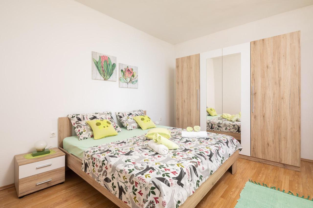 Sky Way Apartment