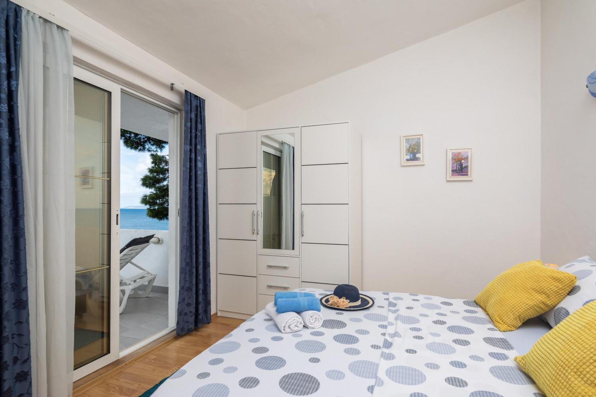 Sky Way Apartment