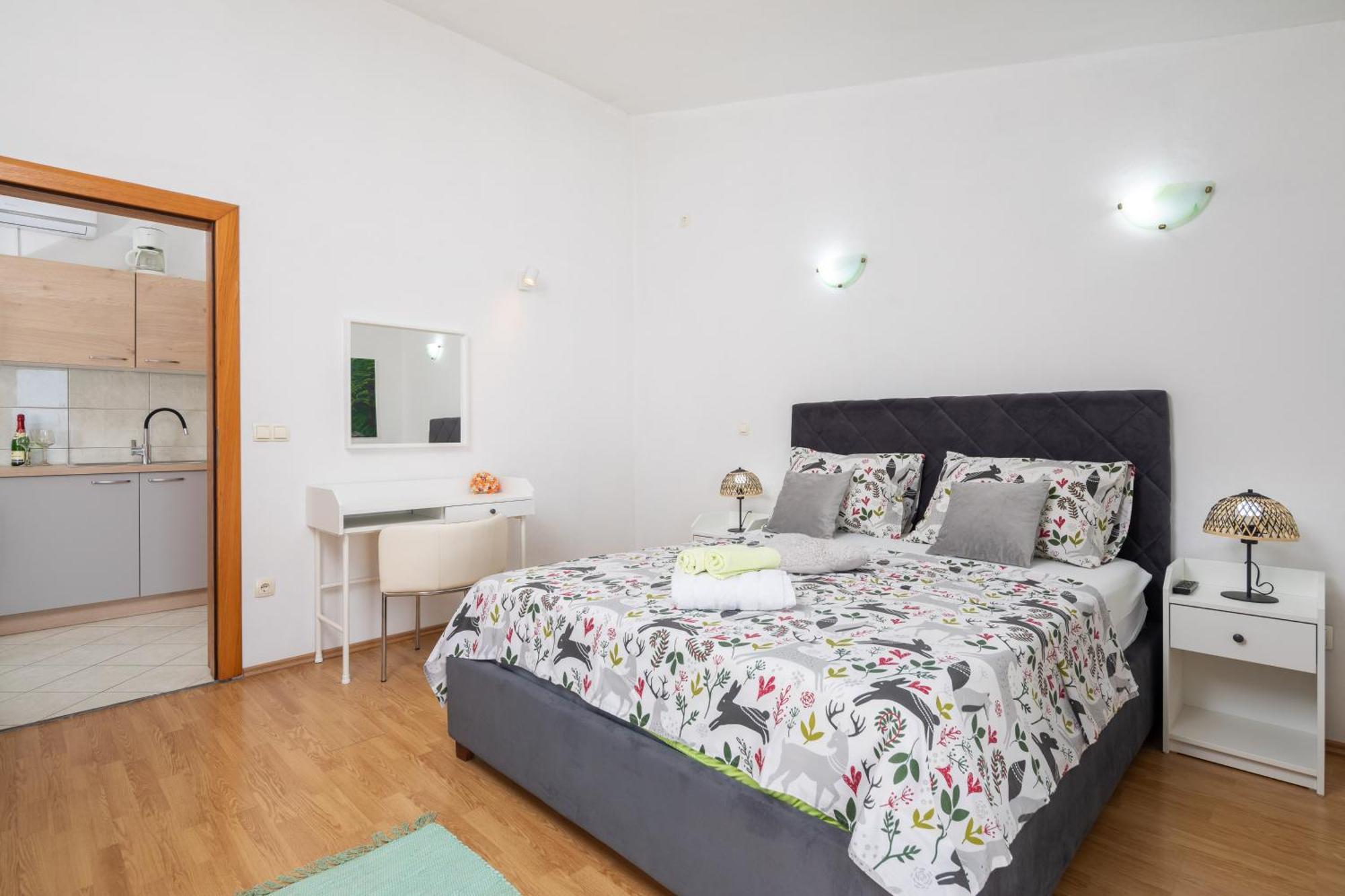 Sky Way Apartment